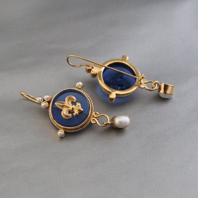 Fleur-de-lis Intaglio Glass Earrings, Handmade Bridal, Gold Plated, photo 2