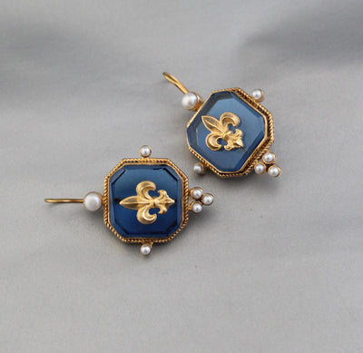 Blue Fleur-de-lis Intaglio Earrings, Victorian Style, Gold Plated, photo 6