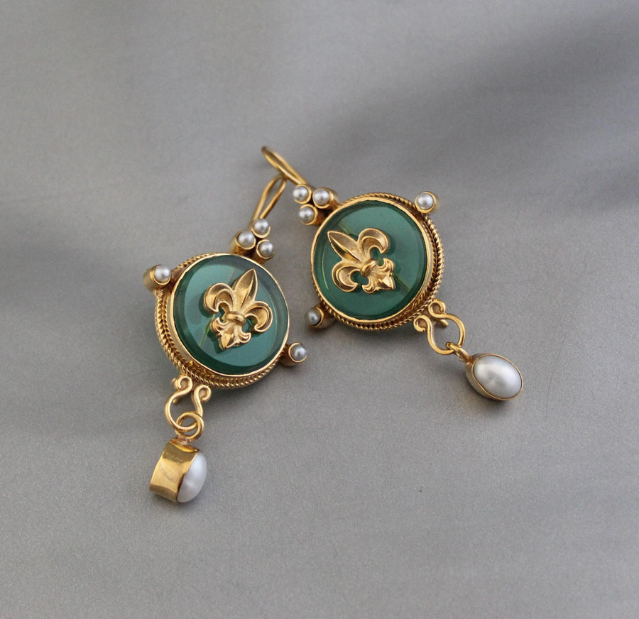 Green Fleur-de-lis Intaglio Earrings, Edwardian Style with Pearls, Antique Gold, photo 9