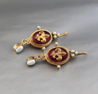 Red Fleur-de-lis Intaglio Earrings, Antique Victorian Bridal Gold, photo 2
