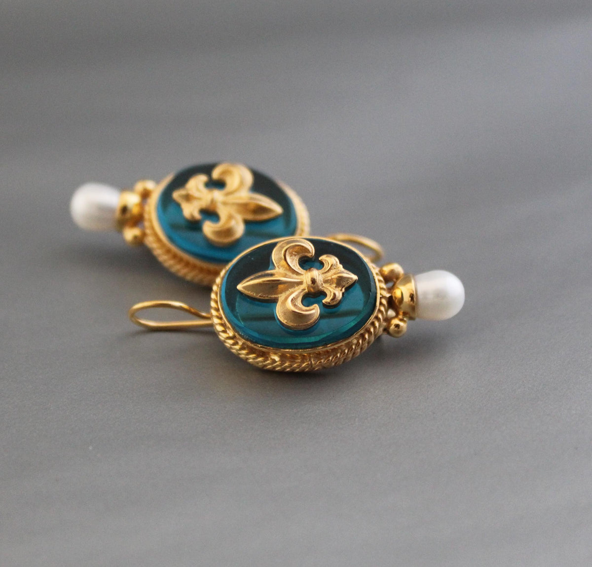Turquoise Fleur-de-lis Intaglio Earrings, Victorian Pearl Drops, Gold Plated, photo 7