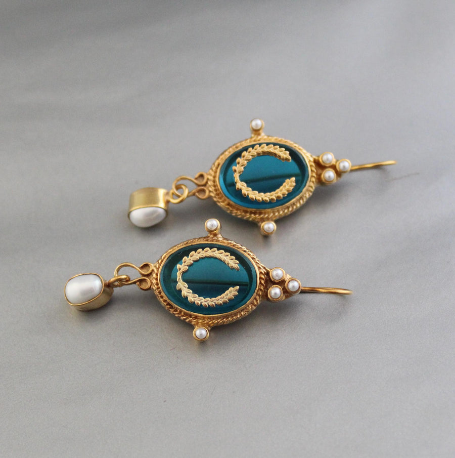 Laurel Wreath Intaglio Earrings, Victorian Pearl Dangles, Gold Plated, photo 4
