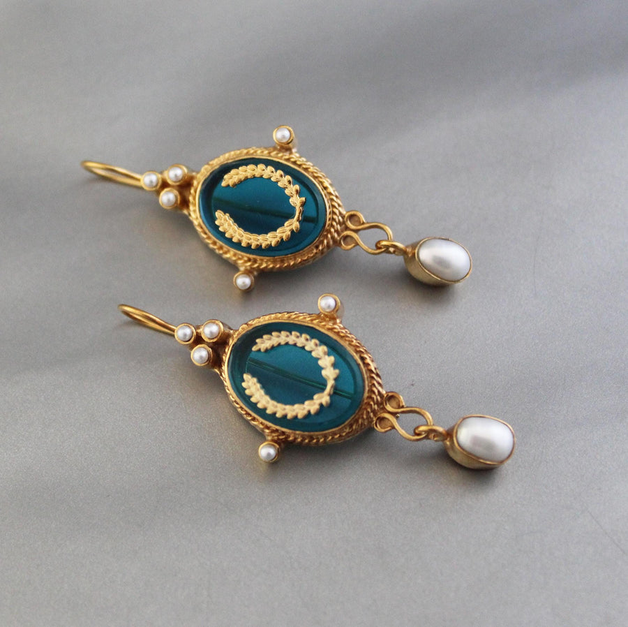 Laurel Wreath Intaglio Earrings, Victorian Pearl Dangles, Gold Plated, photo 8