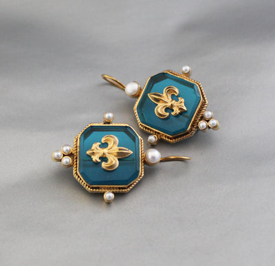 Turquoise Blue Fleur-de-lis Intaglio Earrings, Victorian Style, Gold Plated, photo 7