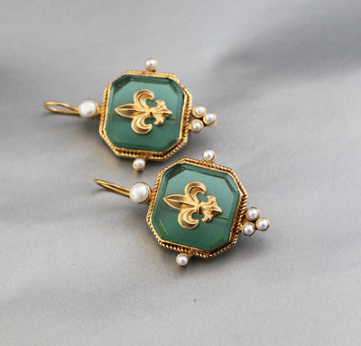 Green Fleur-de-lis Intaglio Earrings, Victorian Style, Gold Plated, photo 9