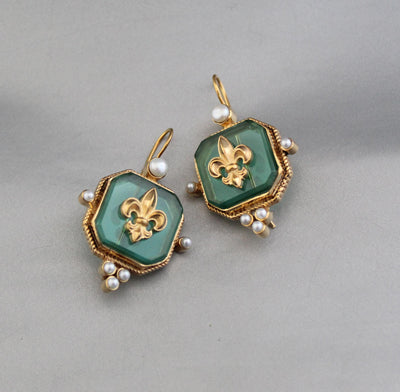 Green Fleur-de-lis Intaglio Earrings, Victorian Style, Gold Plated, photo 2