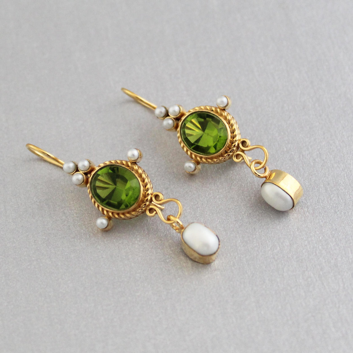 Green Quartz Intaglio Earrings, Art Deco Style, Gold, photo 5