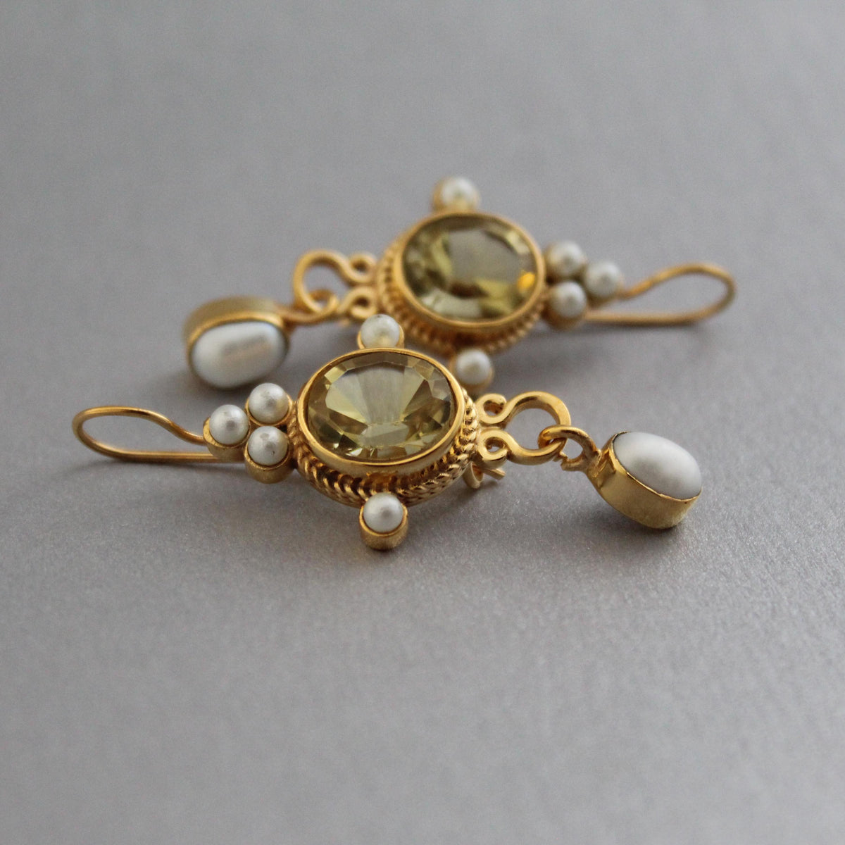 Yellow Intaglio Drop Earrings, Victorian Art Deco Gold, photo 2