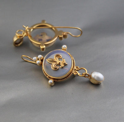 Fleur-de-lis Intaglio Earrings, Victorian Bridal Style, Gold Plated, photo 8