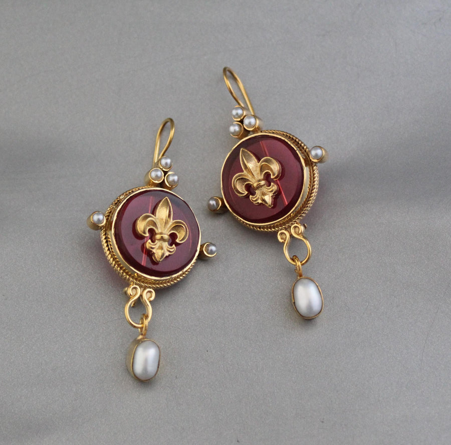 Red Fleur-de-lis Intaglio Earrings, Victorian Dangles, Gold Plated, photo 6