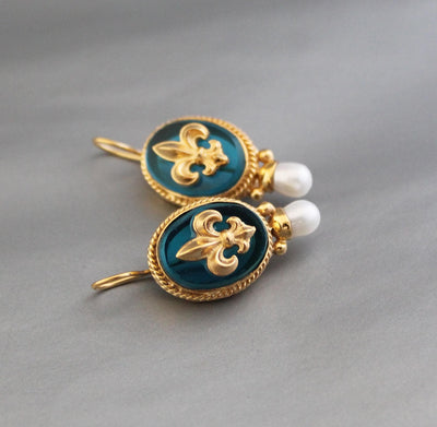 Turquoise Fleur-de-lis Intaglio Earrings, Victorian Pearl Drops, Gold Plated, photo 9