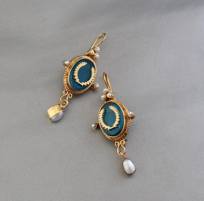 Laurel Wreath Intaglio Earrings, Victorian Pearl Dangles, Gold Plated, photo 7