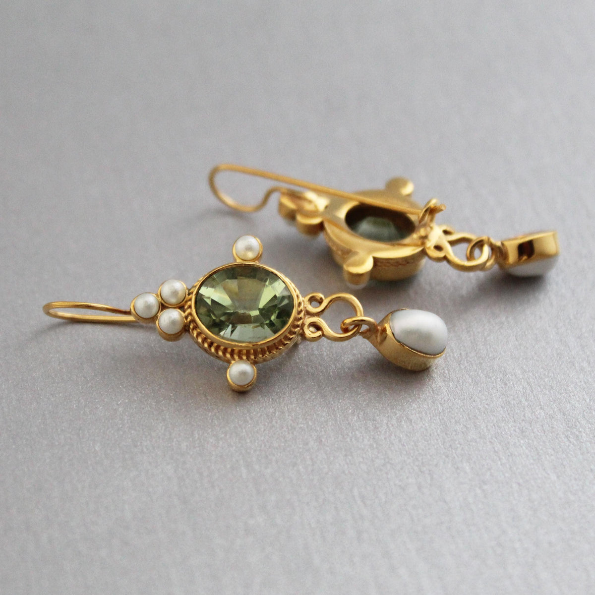 Green Intaglio Glass Earrings, Vintage Art Deco Style
