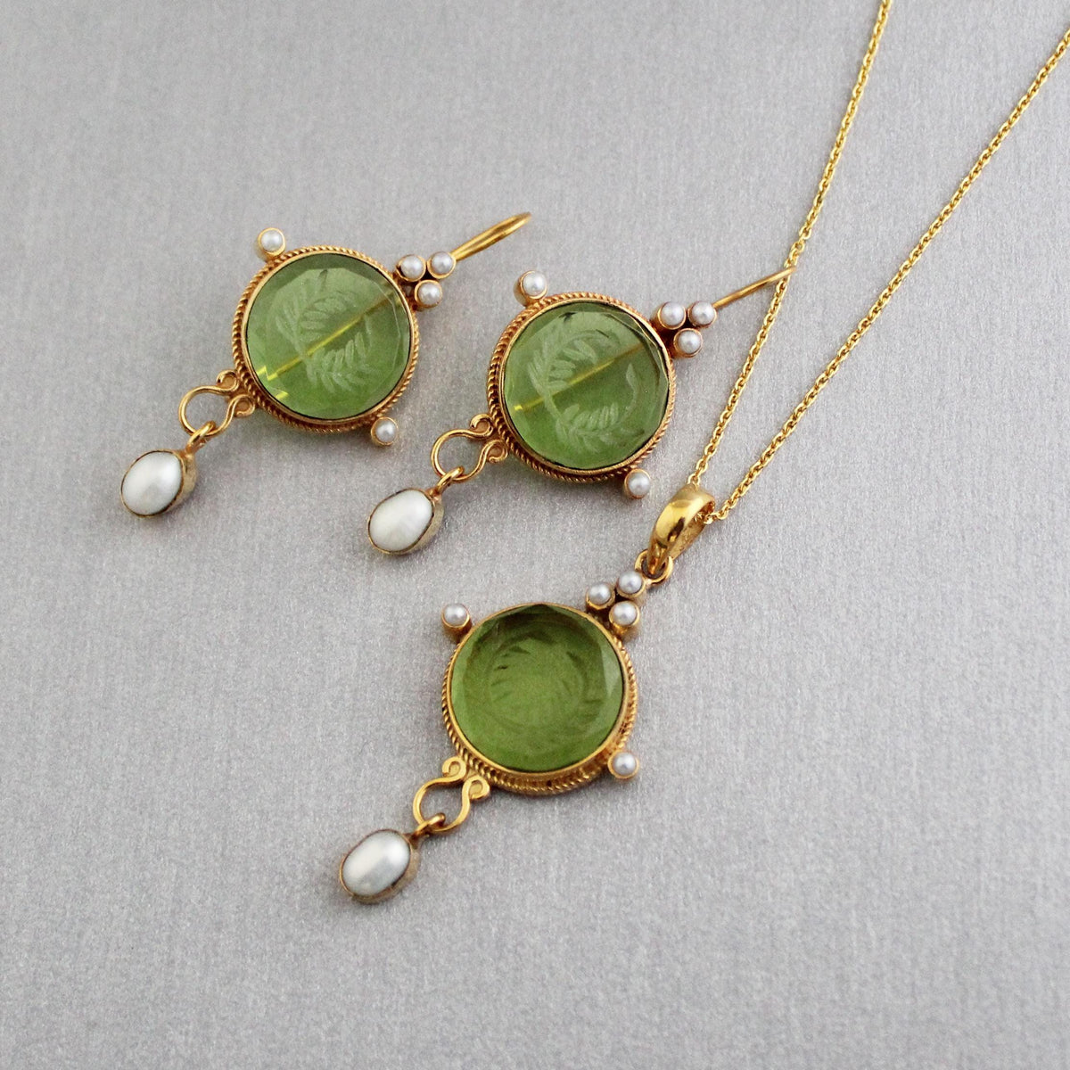 Green Crystal Laurel Wreath Intaglio Earrings, Gold Dangles, photo 8