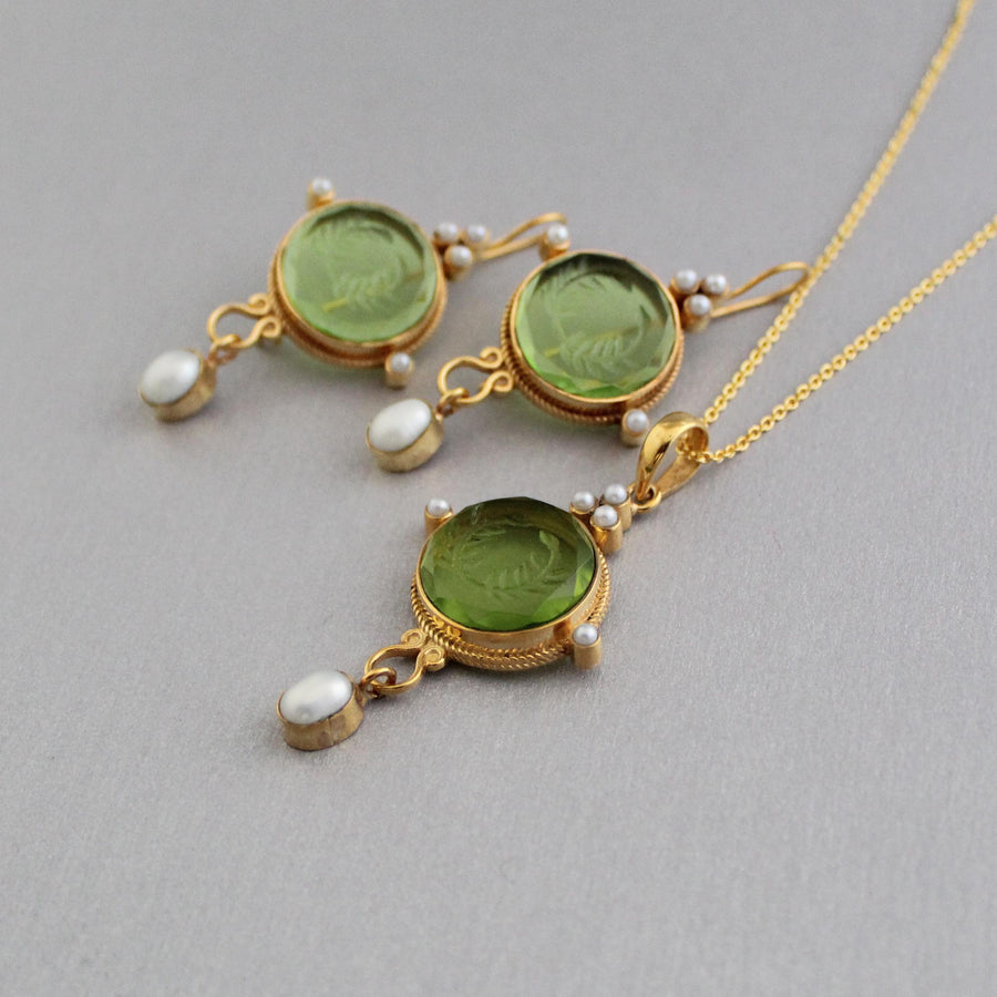 Green Crystal Laurel Wreath Intaglio Earrings, Gold Dangles, photo 9