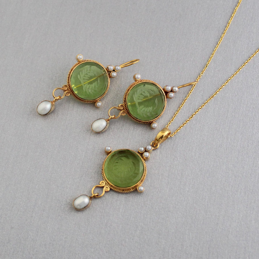 Green Crystal Laurel Wreath Intaglio Earrings, Gold Dangles, photo 10