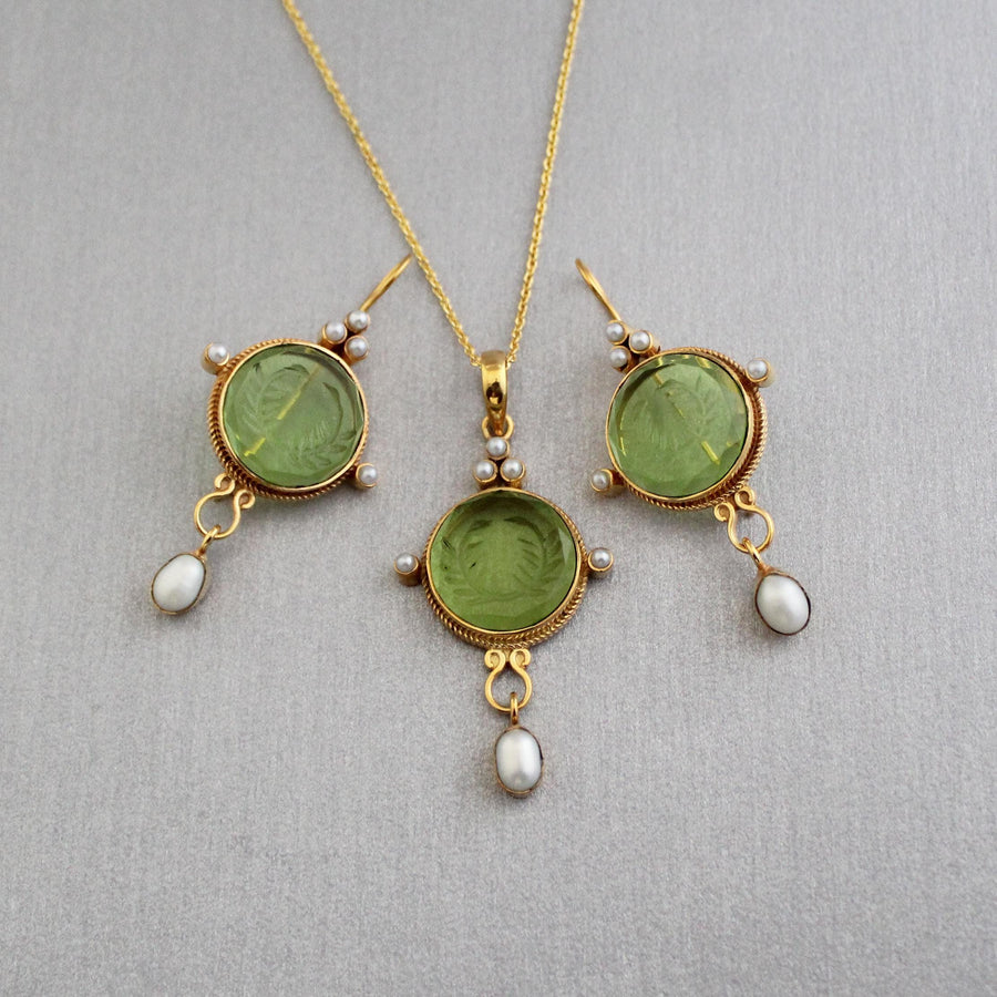 Green Crystal Laurel Wreath Intaglio Earrings, Gold Dangles, photo 7
