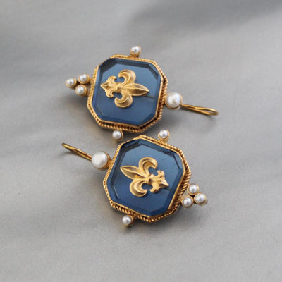 Blue Fleur-de-lis Intaglio Earrings, Victorian Style, Gold Plated, photo 2