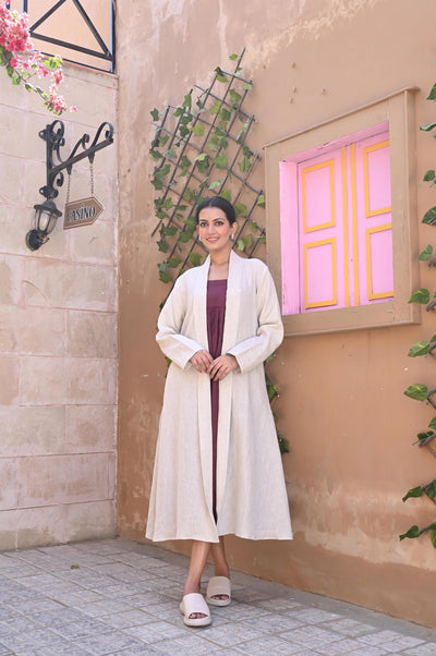 Linen Kimono Wrap Dress, Oversized: woman in Natural kimono wrap, front view, hands together