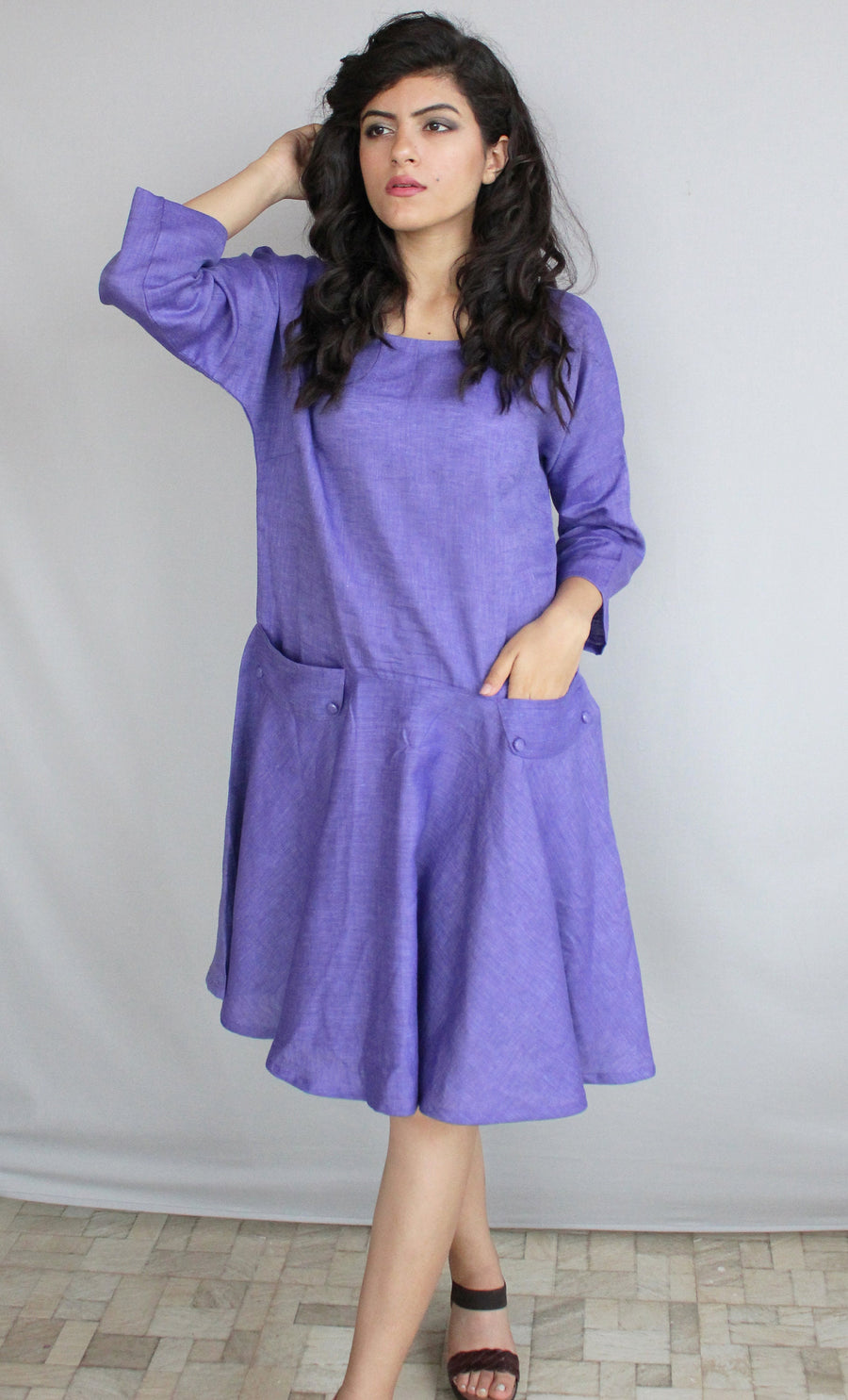 Linen Knee Length Party Dress, Circle Skirt: woman in purple dress, hand at hip, front view