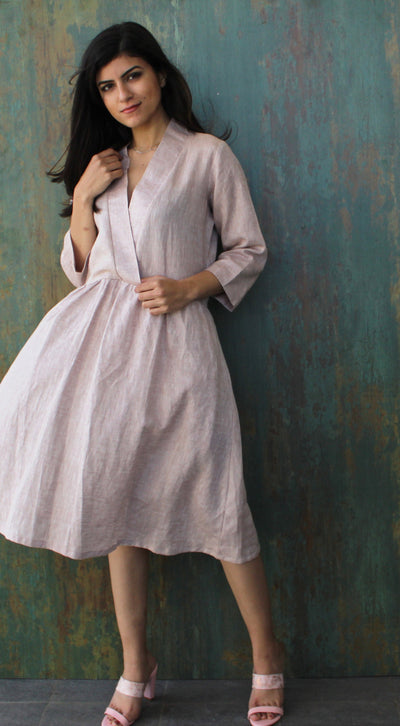 Linen Midi Dress, Long Sleeve: Dusty Rose midi dress, hand on collar, three-quarter view