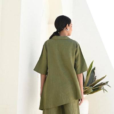 Long Linen Blouse, Half Sleeve Tunic: Moss Green tunic, back view