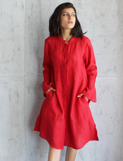 Red Linen Kimono Dress, Long Sleeve: front view of Red kimono dress, hands in pockets