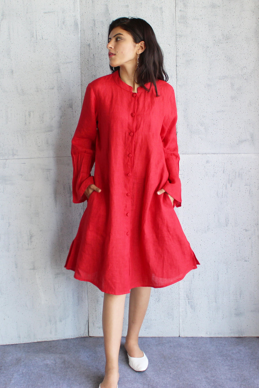 Red Linen Kimono Dress, Long Sleeve: side view of Red linen kimono dress, looking away