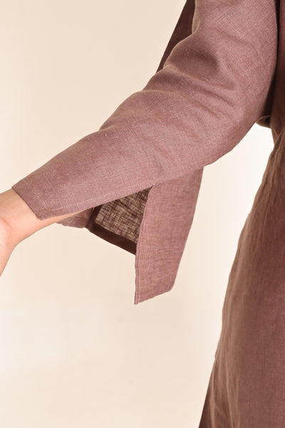 Straight Linen Dress, Waist Tie: close-up of Burnt Wood dress sleeve with slit