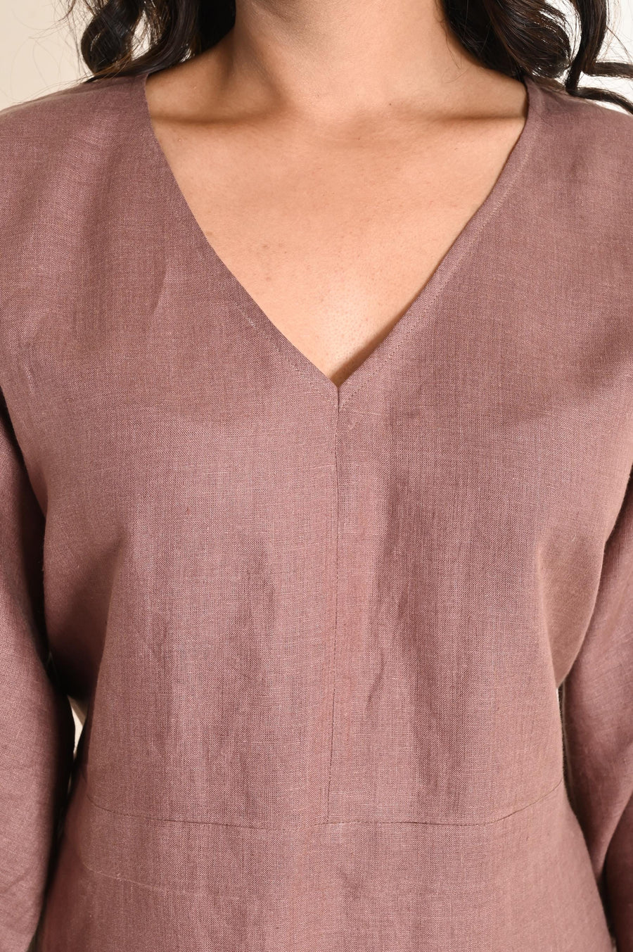 Straight Linen Dress, Waist Tie: close-up of Burnt Wood dress V-neckline