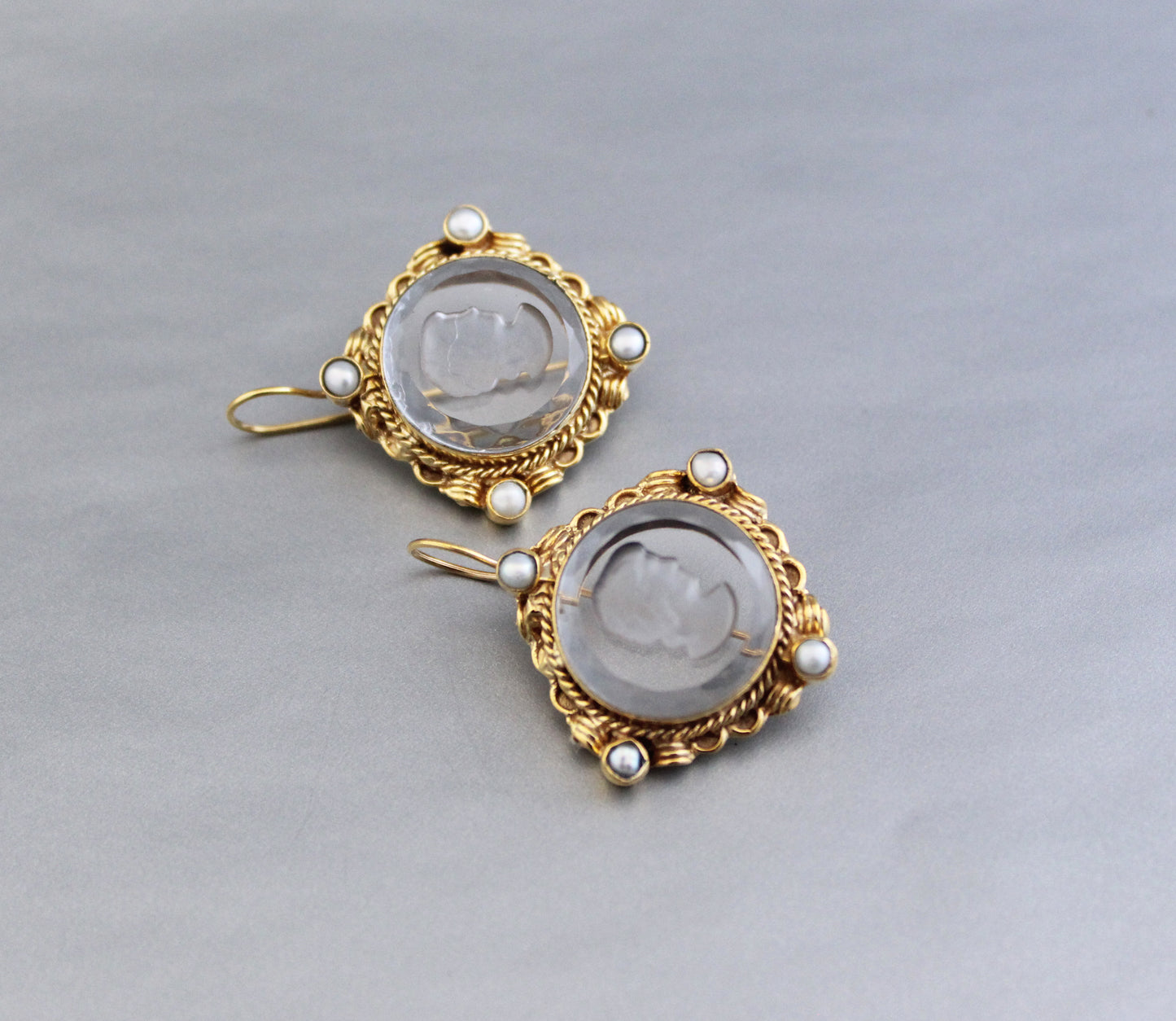 Intaglio crystal Earrings