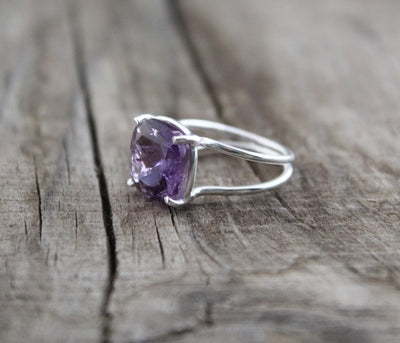 Natural Amethyst Ring, Crystal Ring, Sterling Silver Ring, Purple Amethyst Ring, Minimalist Ring, Stack Ring, Birthstone Jewelry, Rings