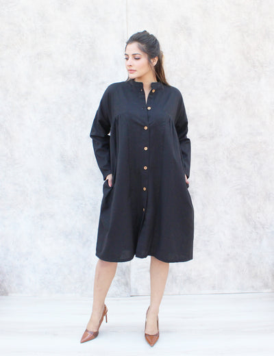 Button up knee length dress with pockets