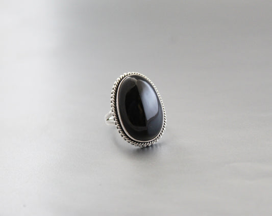 Black Onyx Ring,December Birthstone,onyx ring,black ring,fashion ring,gemstone ring,stack ring,stackable rings,Energy Ring,Promise Ring