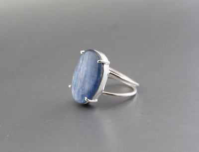Blue Kyanite Ring * Sterling Silver Ring * Statement Ring * Bridal Ring * Wedding Ring * Gemstone Ring * Blue Stone * Organic Ring 