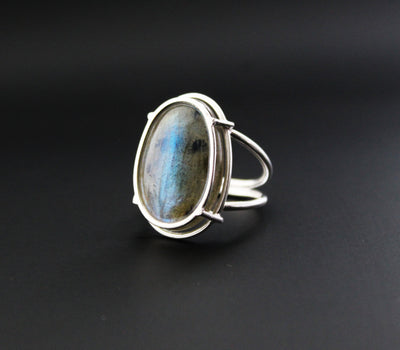 Labradorite Ring, Sterling Silver 925, Tumble Large Women Ring, Rainbow Labradorite Ring, Blue Sheen ring, Rainbow Labradorite Ring, Boho