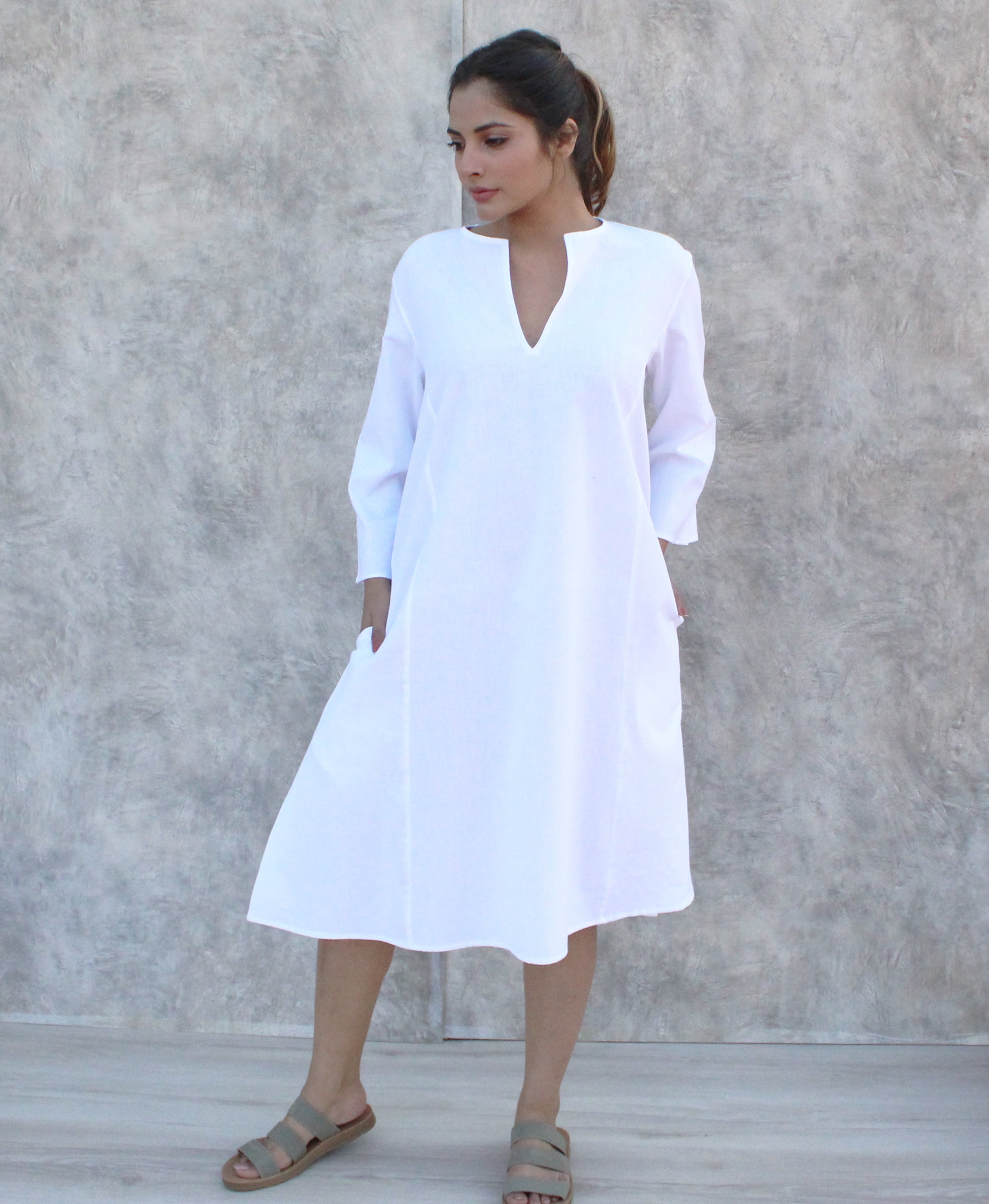 PLUS SIZE Split Neck Summer Dress with Pockets