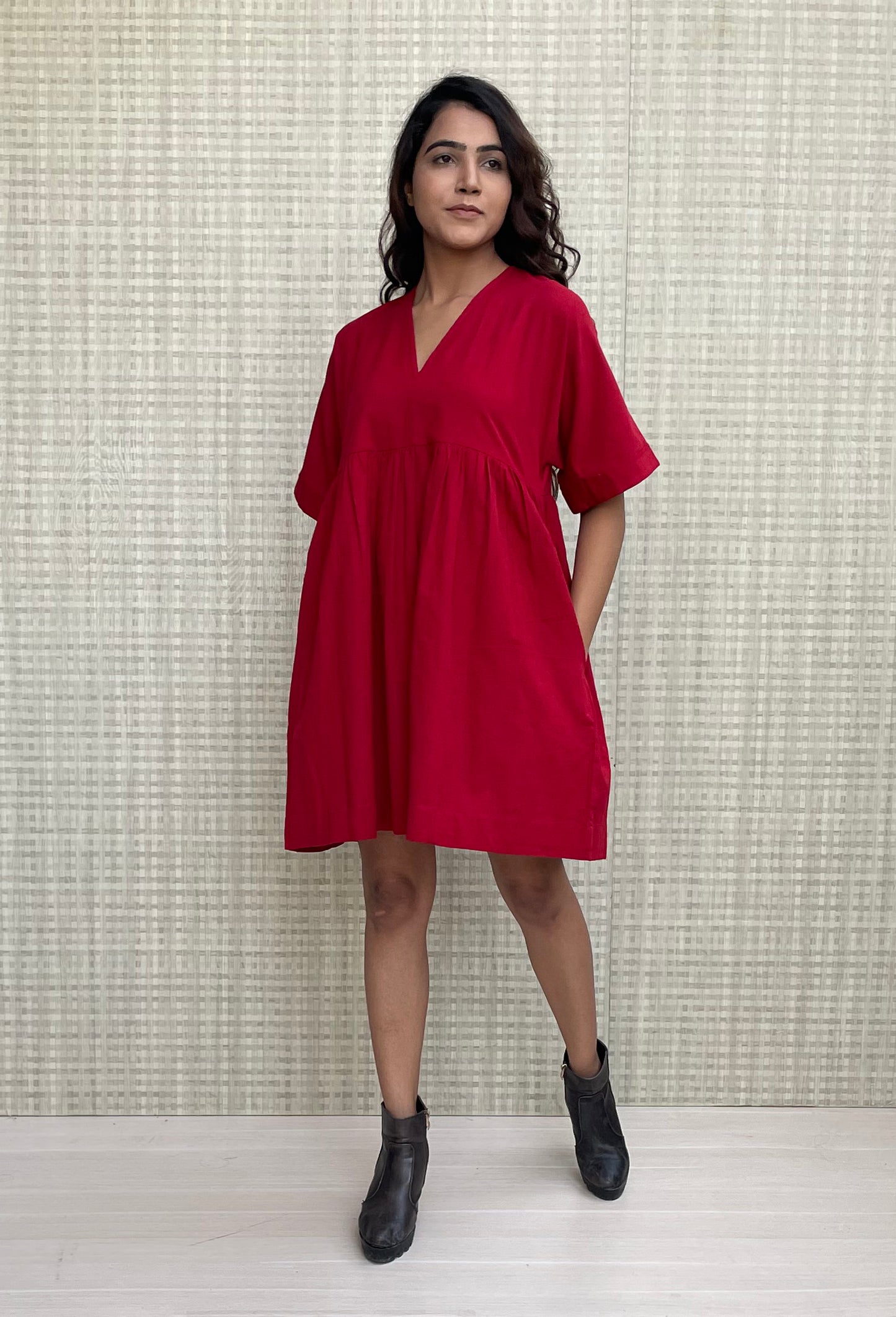 Red Short Linen Dress With Pocket, Empire Waist V-Neck Linen Dress