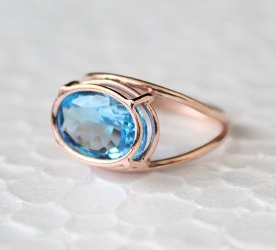 Sky Blue Topaz Ring , Elegant Blue Topaz Ring, Big Stackable Ring, 14k Rose Gold filled Ring, December Birthstone, Gemstone Rings, Organic
