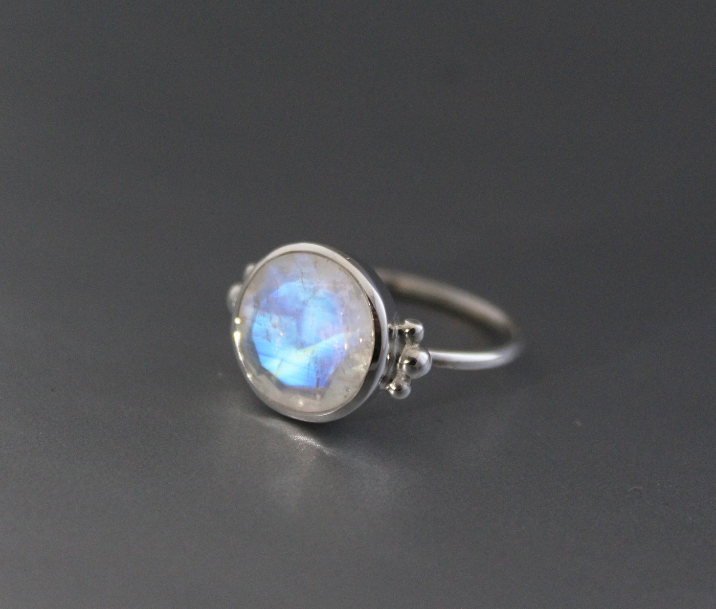 Natural Rainbow Moonstone Ring,Blue Fire Moonstone Ring,Boho Simple Ring ,Handmade Silver Ring,Gift for her,Promise Ring,Anniversary Ring