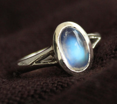 Rainbow Moonstone Ring, Blue Flash Ring, Boho Statement Ring, Solid 925 Sterling Silver Ring, Rose Gold Ring, Handmade Ring, June birthstone