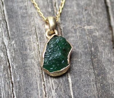 Raw Emerald Necklace, May Birthstone Necklace , Raw Crystal Necklace, Genuine Emerald Pendant, Gold Necklace, Gift For Her, Custom Necklace