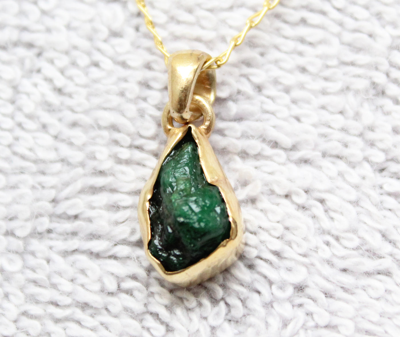 Raw Emerald Necklace, May Birthstone Necklace , Raw Crystal Necklace, Genuine Emerald Pendant, Gold Necklace, Gift For Her, Custom Necklace