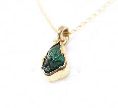 Raw Emerald Necklace, May Birthstone Necklace , Raw Crystal Necklace, Genuine Emerald Pendant, Gold Necklace, Gift For Her, Custom Necklace