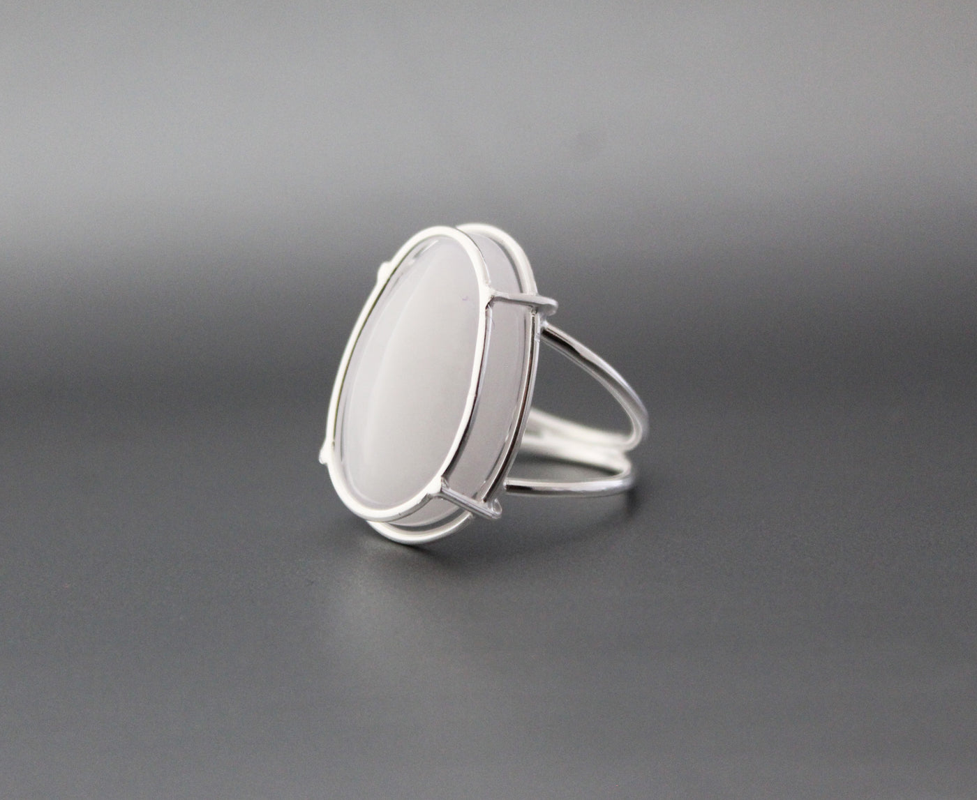White Agate Ring, White Stone Ring, Gemstone Ring, Stackable Solitaire Ring, Sterling Silver 925, Statement, White stone, Organic , Boho